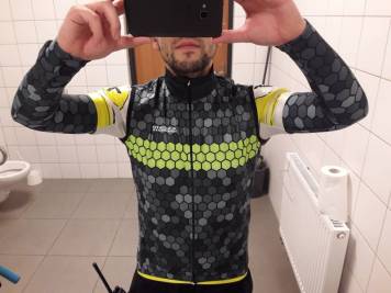 20190207_104936.thumb.jpg.9c92559edb356821781e9735fc081c75.jpg