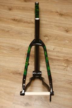 PK181831z.jpg