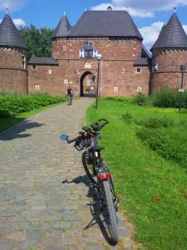 2020-07-12_15-57-09_-_cycling.jpg